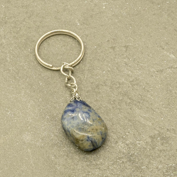 Szodalit ásvány kulcstartó
