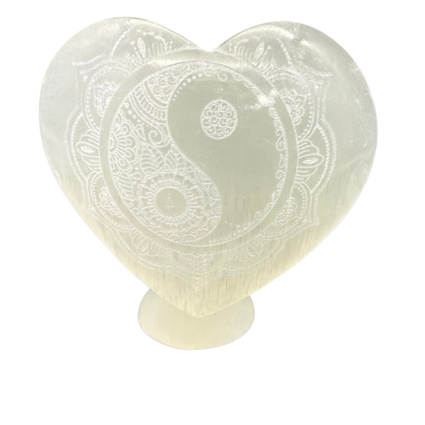 💞 Szelenit szív – Yin-Yang álló 💞 10–12 cm
