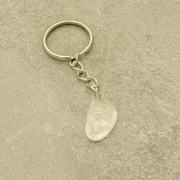 Breloc mineral cu cristal de stâncă